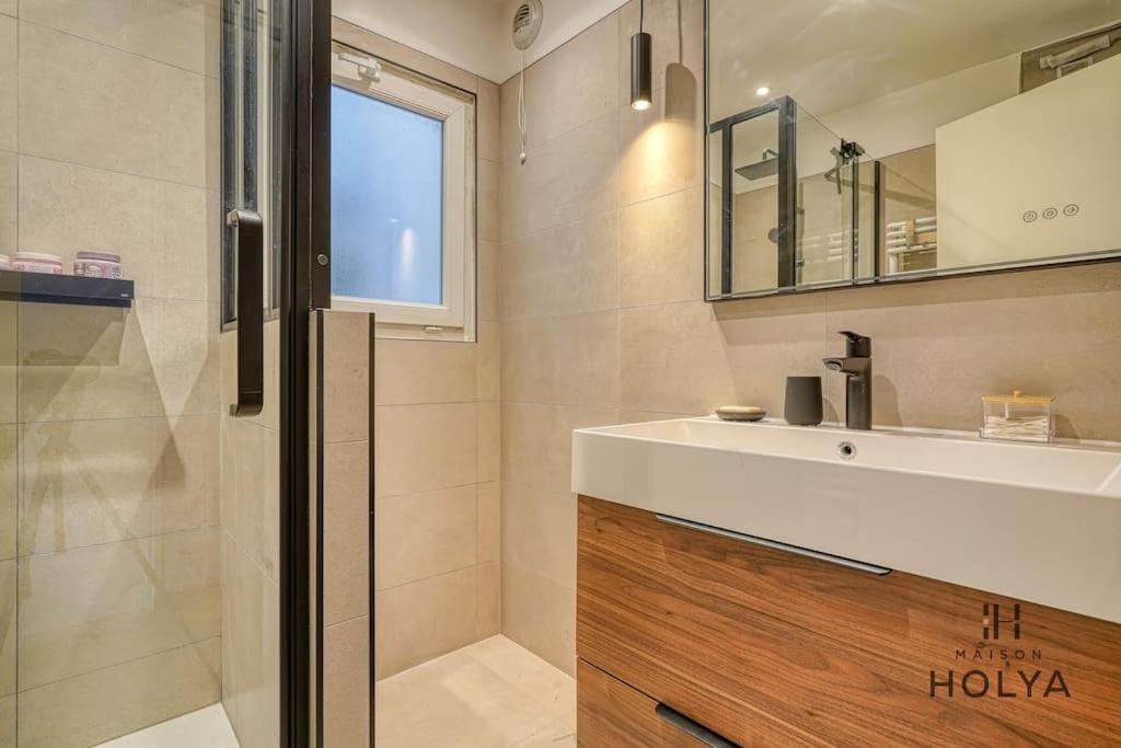 Apartment Le Retro - A Bastille - 170c Paris